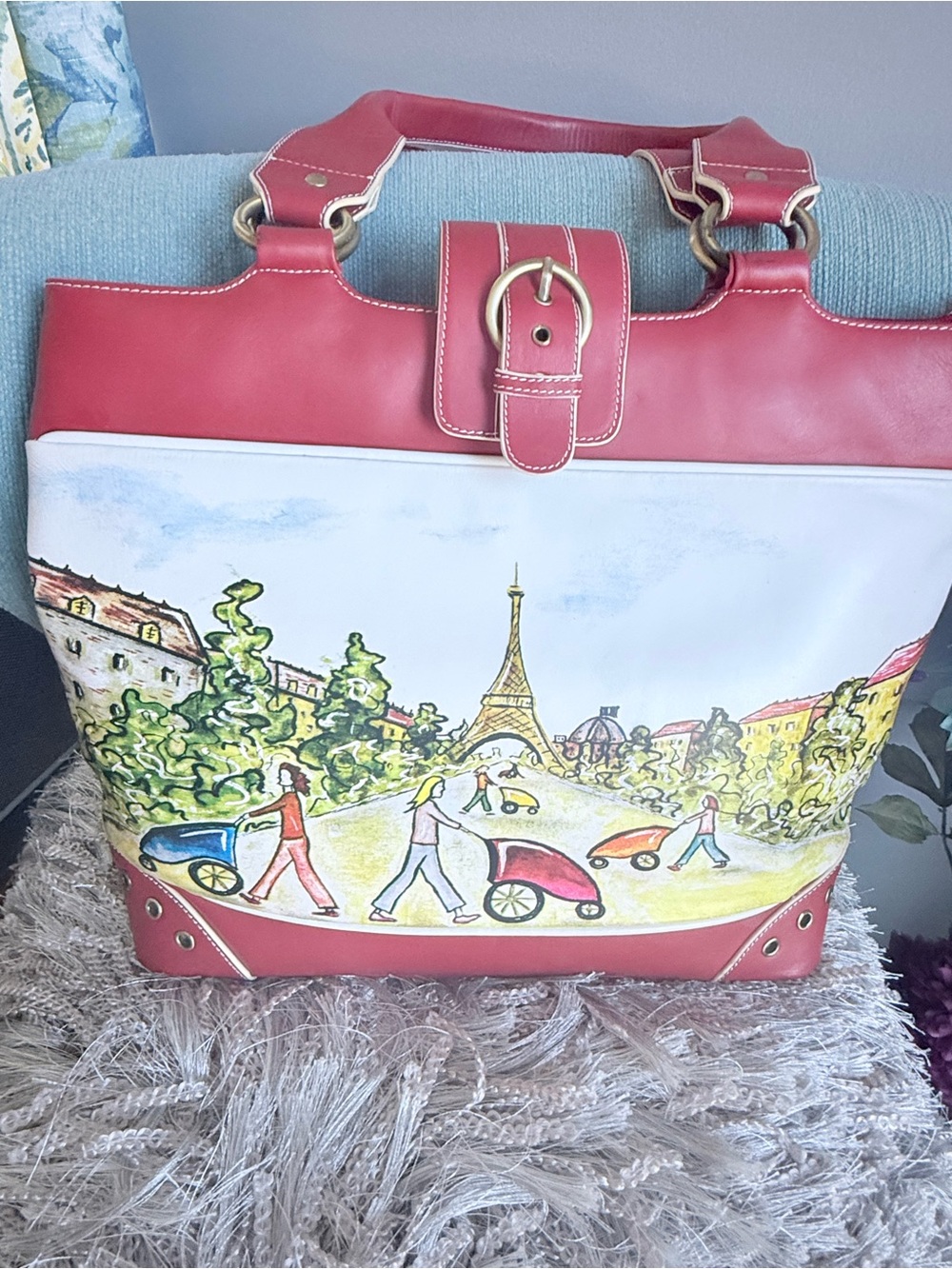 Rian Tower Tote Red Leather Pairs Eiffel Tower Handbag. Vintage New with out tag